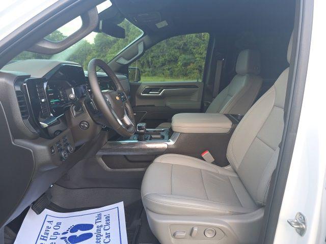 2026 Chevrolet Silverado 1500 4WD Crew Cab Short Bed LTZ