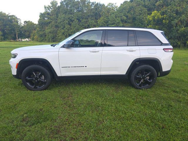 2023 Jeep Grand Cherokee Altitude 4x4