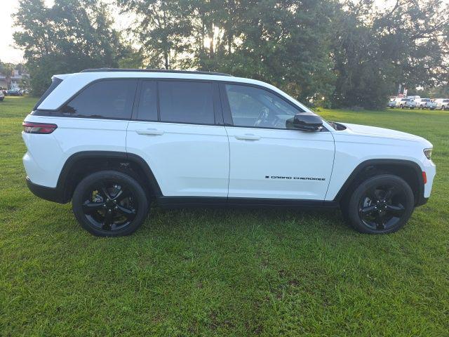 2023 Jeep Grand Cherokee Altitude 4x4