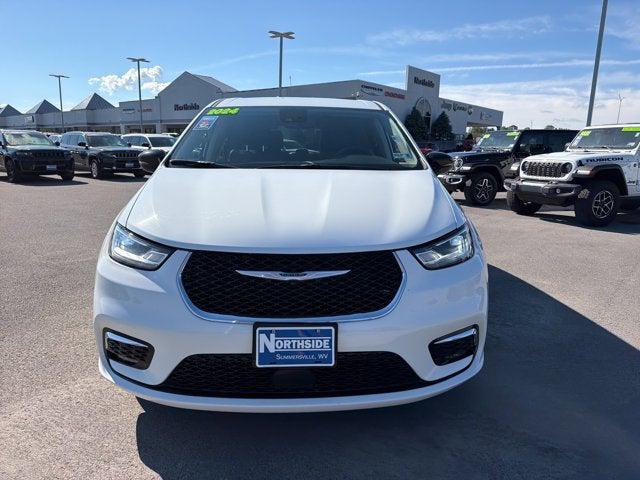 2024 Chrysler Pacifica Touring L 2024 Chrysler Pacifica Touring L