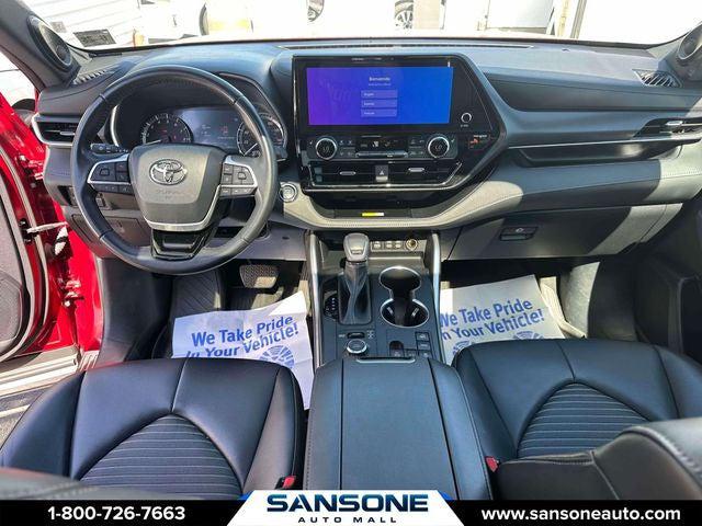2023 Toyota Highlander XSE