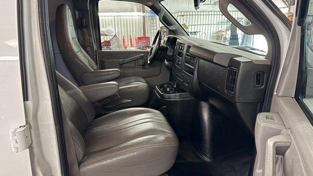 2019 Chevrolet Express Work Van