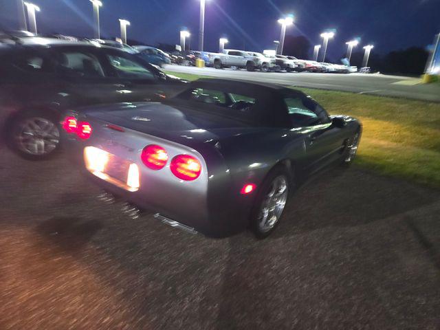2003 Chevrolet Corvette Base