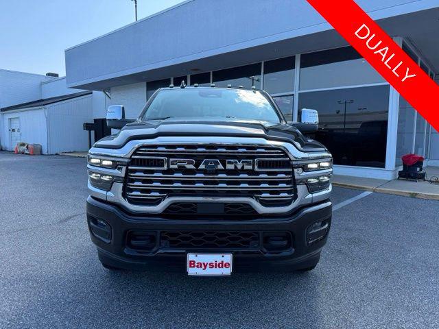2026 Ram 3500 Limited Longhorn Crew Cab 4x4 8 Box