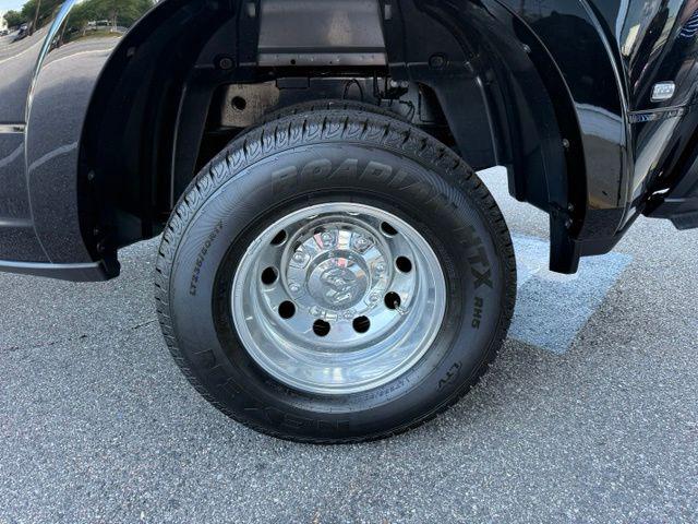 2026 Ram 3500 Limited Longhorn Crew Cab 4x4 8 Box