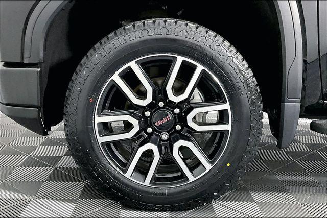 Used 2024 GMC Sierra 1500 4WD Crew Cab Short Box AT4 For Sale in Olive Branch, MS