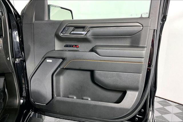 Used 2024 GMC Sierra 1500 4WD Crew Cab Short Box AT4 For Sale in Olive Branch, MS