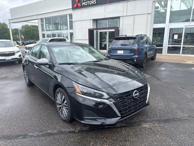2025 Nissan Altima SV AWD for sale in Eau Claire, WI