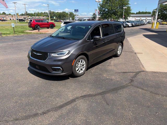 2023 Chrysler Pacifica Touring L for sale in Eau Claire, WI