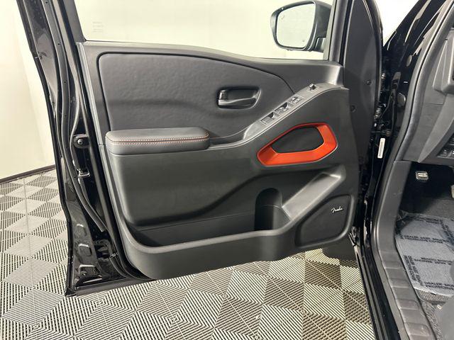 2026 Nissan Frontier Crew Cab PRO-4X 4x4