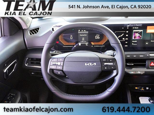 2026 Kia K4 EX
