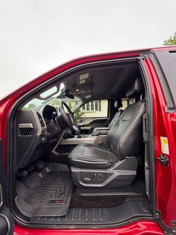 2015 Ford F-150 Lariat Pickup 4D 6 1/2 ft
