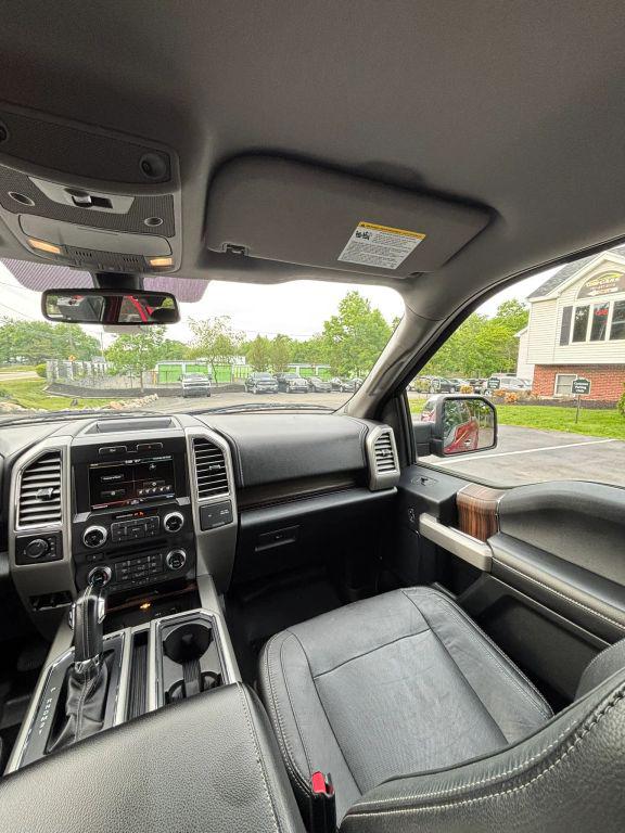 2015 Ford F-150 Lariat Pickup 4D 6 1/2 ft