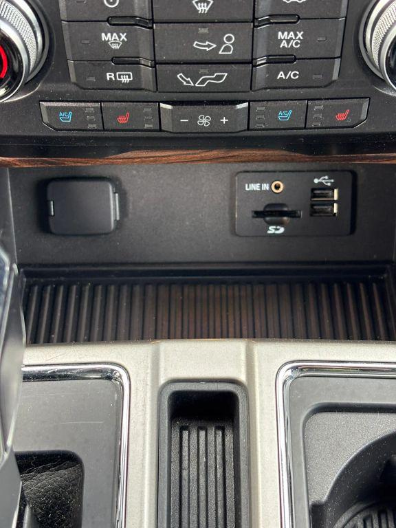 2015 Ford F-150 Lariat Pickup 4D 6 1/2 ft