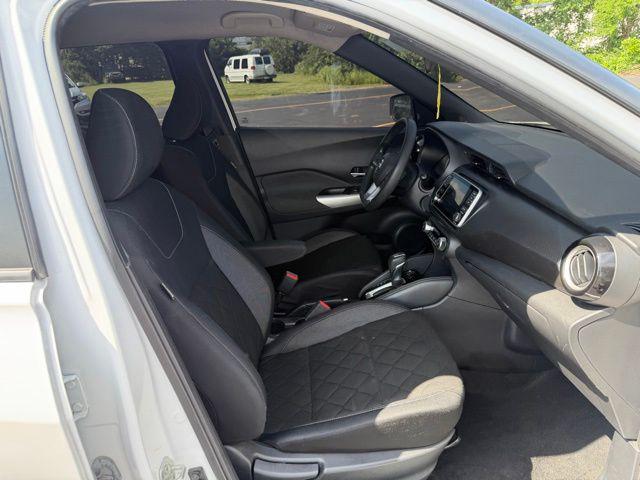 2019 Nissan Kicks SV