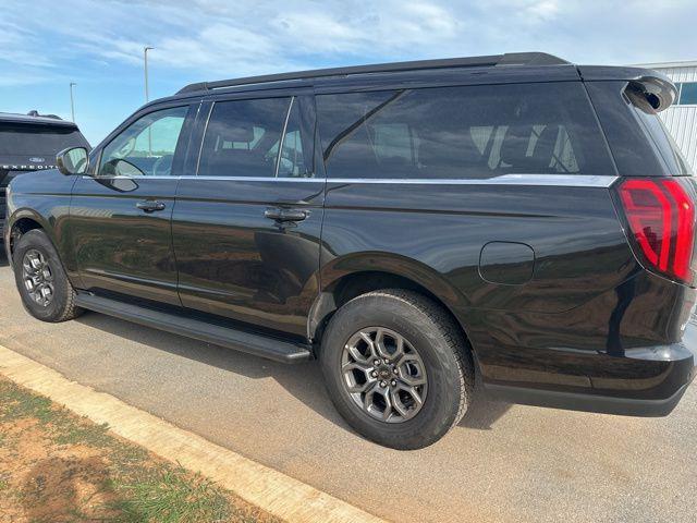 2025 Ford Expedition Active MAX