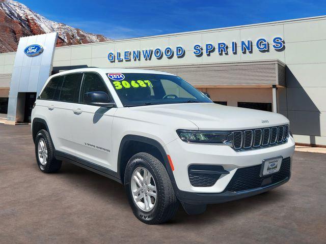 2024 Jeep Grand Cherokee Laredo 4x4 for sale in Glenwood Springs, CO