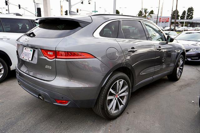 2018 Jaguar F-PACE 25t Prestige
