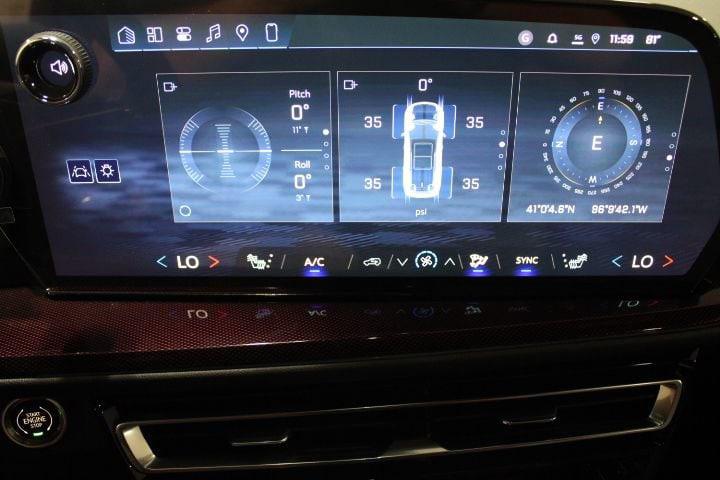 2026 Chevrolet Traverse AWD Z71