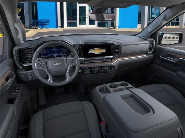 2026 Chevrolet Silverado 1500 4WD Crew Cab Short Bed LT with 2FL