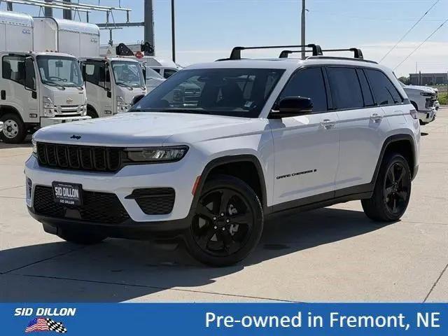 2023 Jeep Grand Cherokee Altitude 4x4 for sale in Lincoln, NE