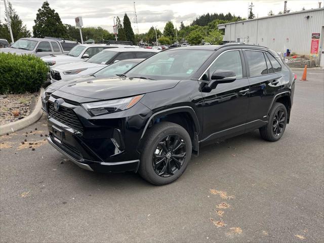 2024 Toyota RAV4 Hybrid SE