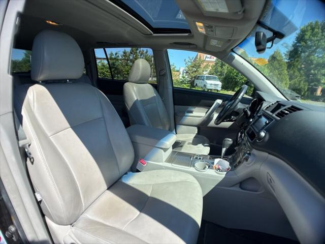 2013 Toyota Highlander SE V6
