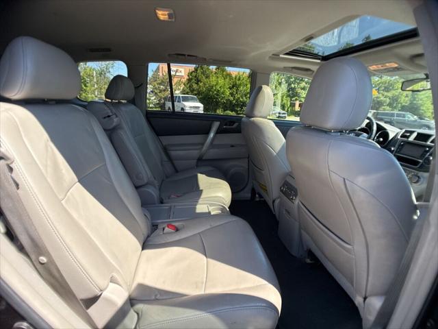 2013 Toyota Highlander SE V6