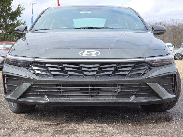 2025 Hyundai Elantra Hybrid SEL Sport
