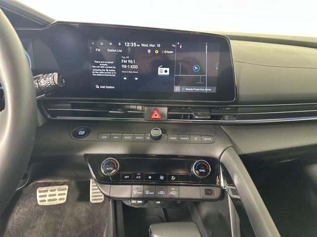 2025 Hyundai Elantra Hybrid SEL Sport