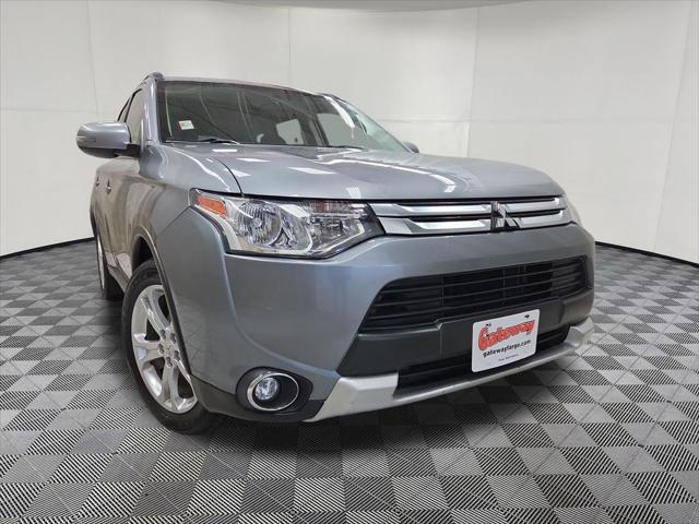 2015 Mitsubishi Outlander SE