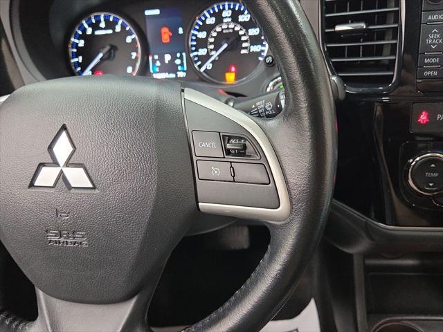 2015 Mitsubishi Outlander SE