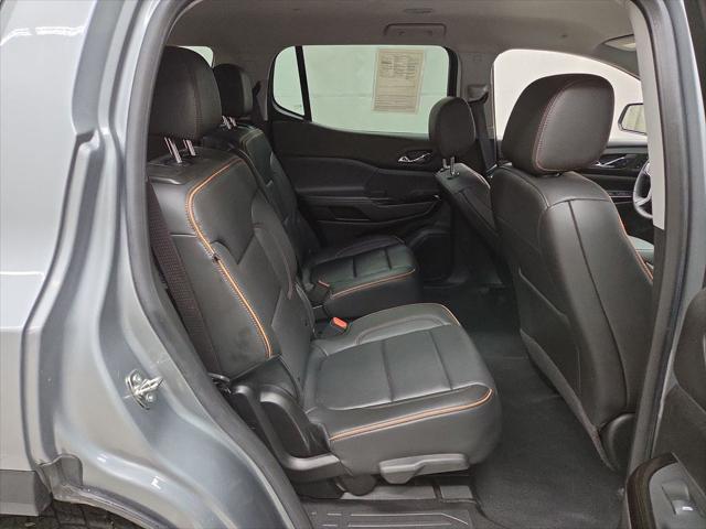 2023 GMC Acadia AWD AT4