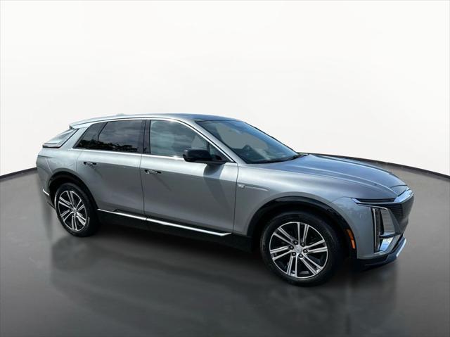 2024 Cadillac iQ Luxury w/1SC