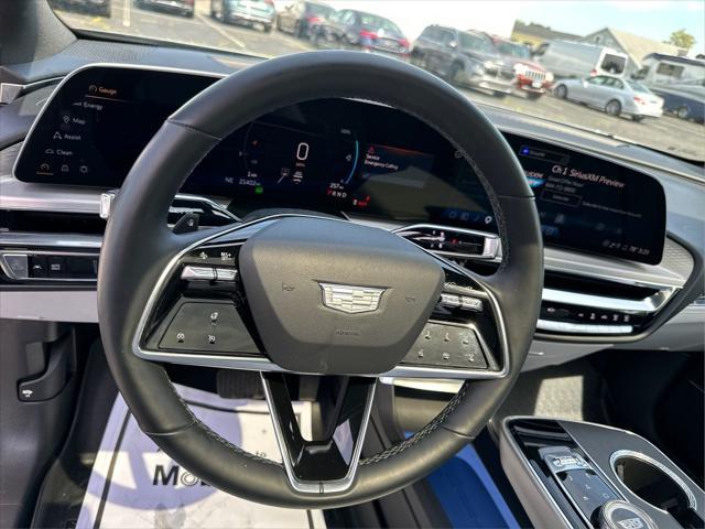 2024 Cadillac iQ Luxury w/1SC