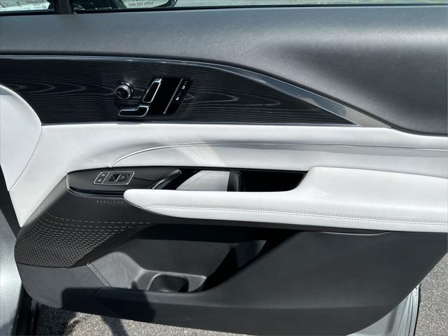 2024 Cadillac iQ Luxury w/1SC