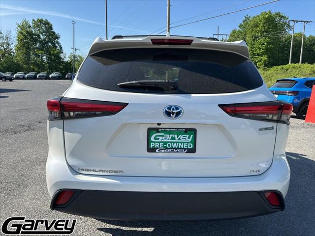 2021 Toyota Highlander Hybrid XLE