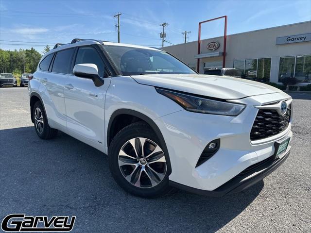 2021 Toyota Highlander Hybrid XLE for sale in Queensbury, NY
