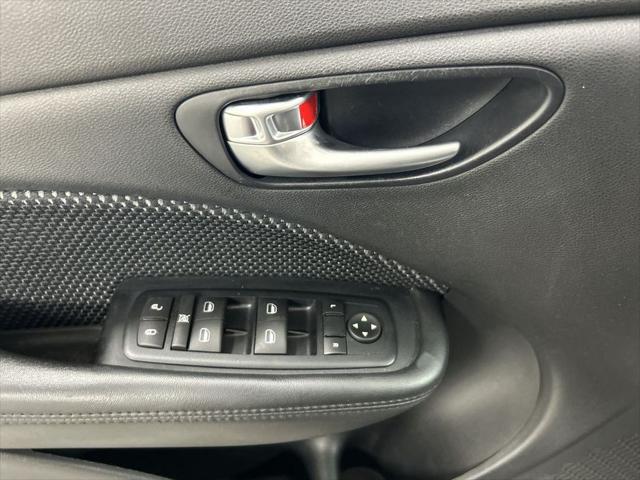 2016 Dodge Dart SXT