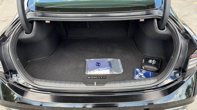 2025 Hyundai Sonata Hybrid Limited