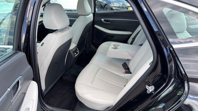 2025 Hyundai Sonata Hybrid Limited