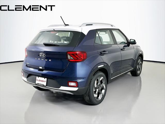 2026 Hyundai Venue SEL w/Two-Tone Roof