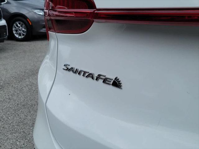 2023 Hyundai Santa Fe SE