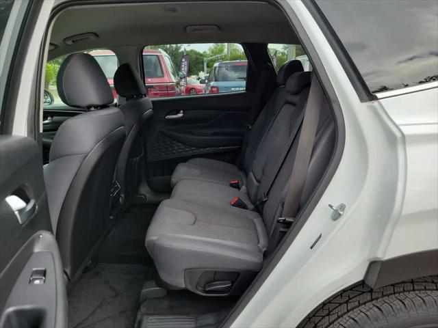 2023 Hyundai Santa Fe SE