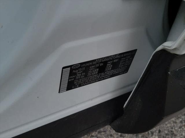 2023 Hyundai Santa Fe SE