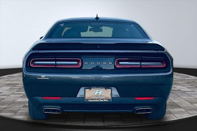 2021 Dodge Challenger SXT