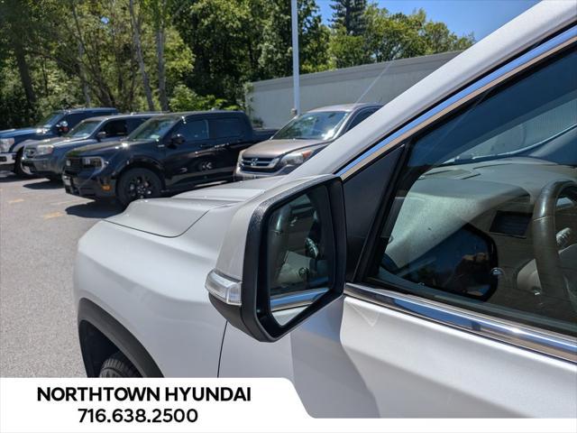 2021 GMC Acadia AWD SLT