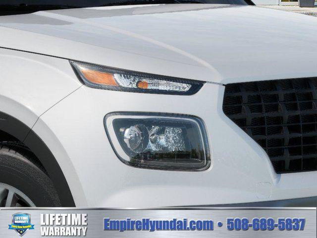 2026 Hyundai Venue SE
