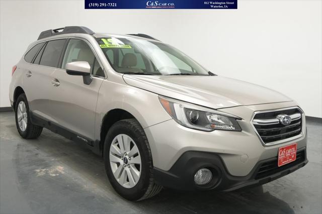 2019 Subaru Outback 2.5i Premium for sale in WATERLOO, IA