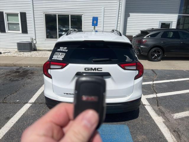 2023 GMC Terrain FWD SLE
